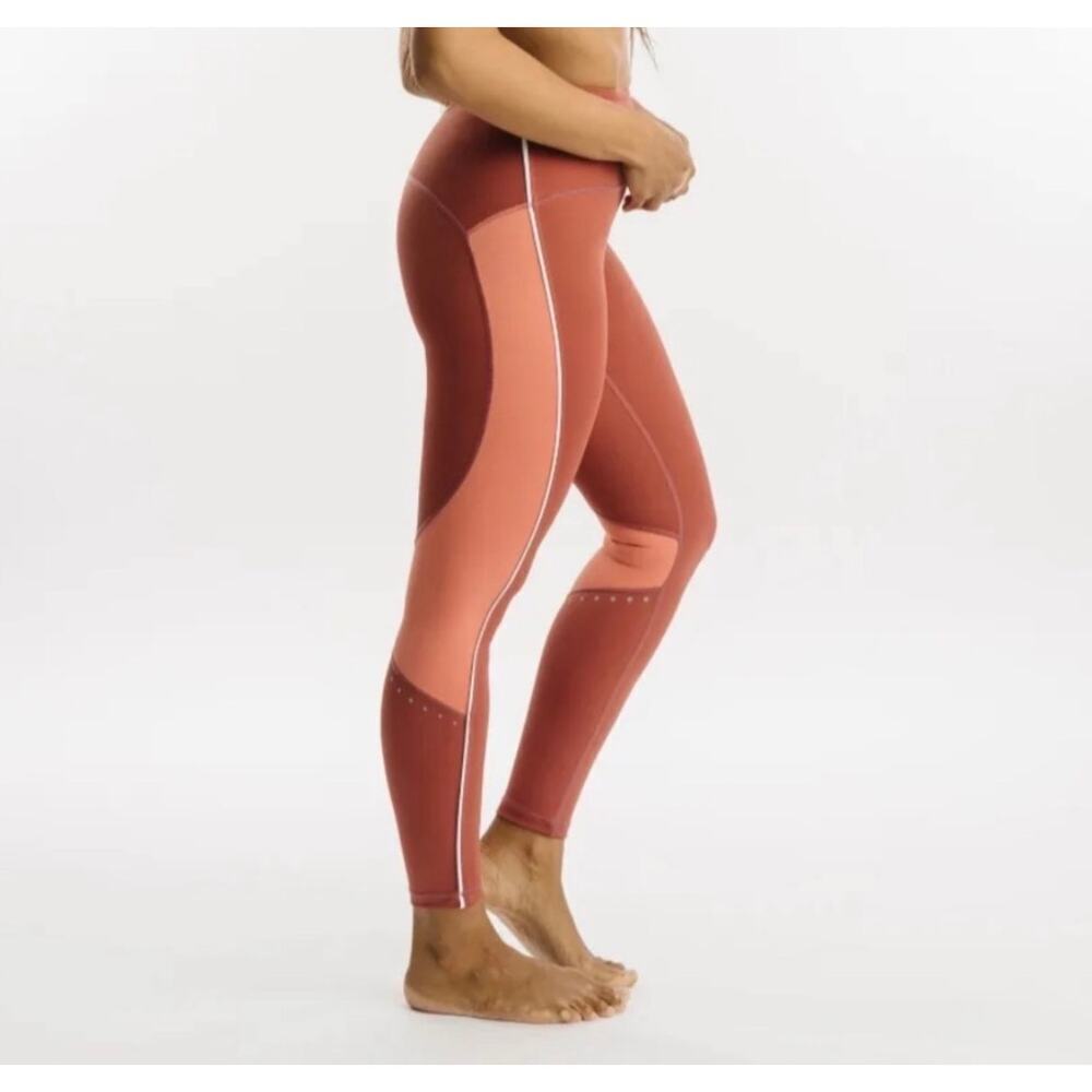 ZYIA Active Terra Cotta Piping Light n Tight 7/8 Leggings 24" NEW Womens Sz 8-10